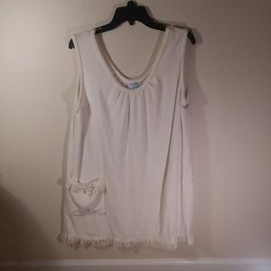 W447.  Coco bay. White pullover beach robe